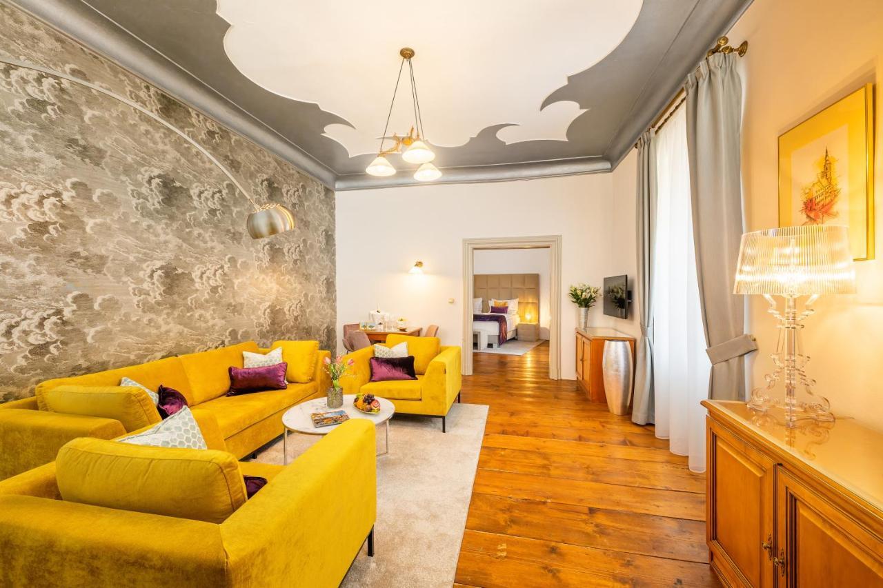Bellevue Hotel Чески-Крумлов Экстерьер фото