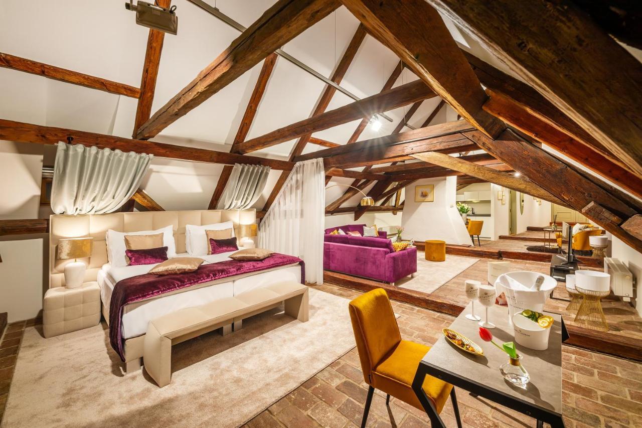 Bellevue Hotel Чески-Крумлов Экстерьер фото